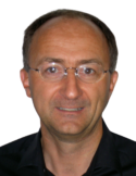 Portrait of Dr Hans-Peter Schmid